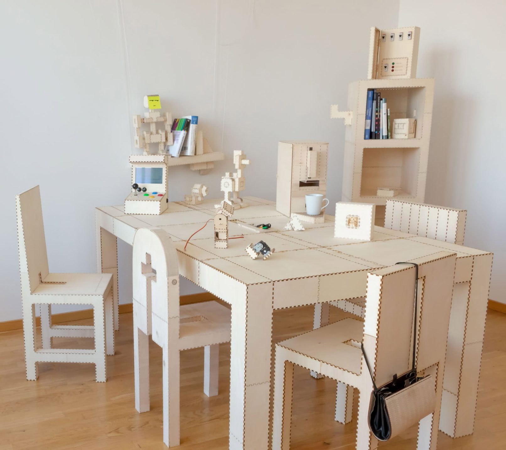 kyub-laser-cut-table-and-chairs